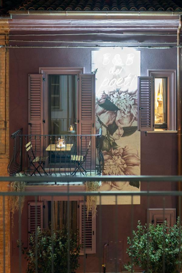 צ'יביטאנובה מארקה B&B Dei Poeti מראה חיצוני תמונה
